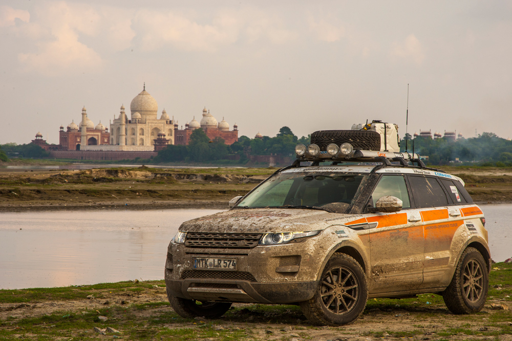 Land Rover – Experience Tour 2013
